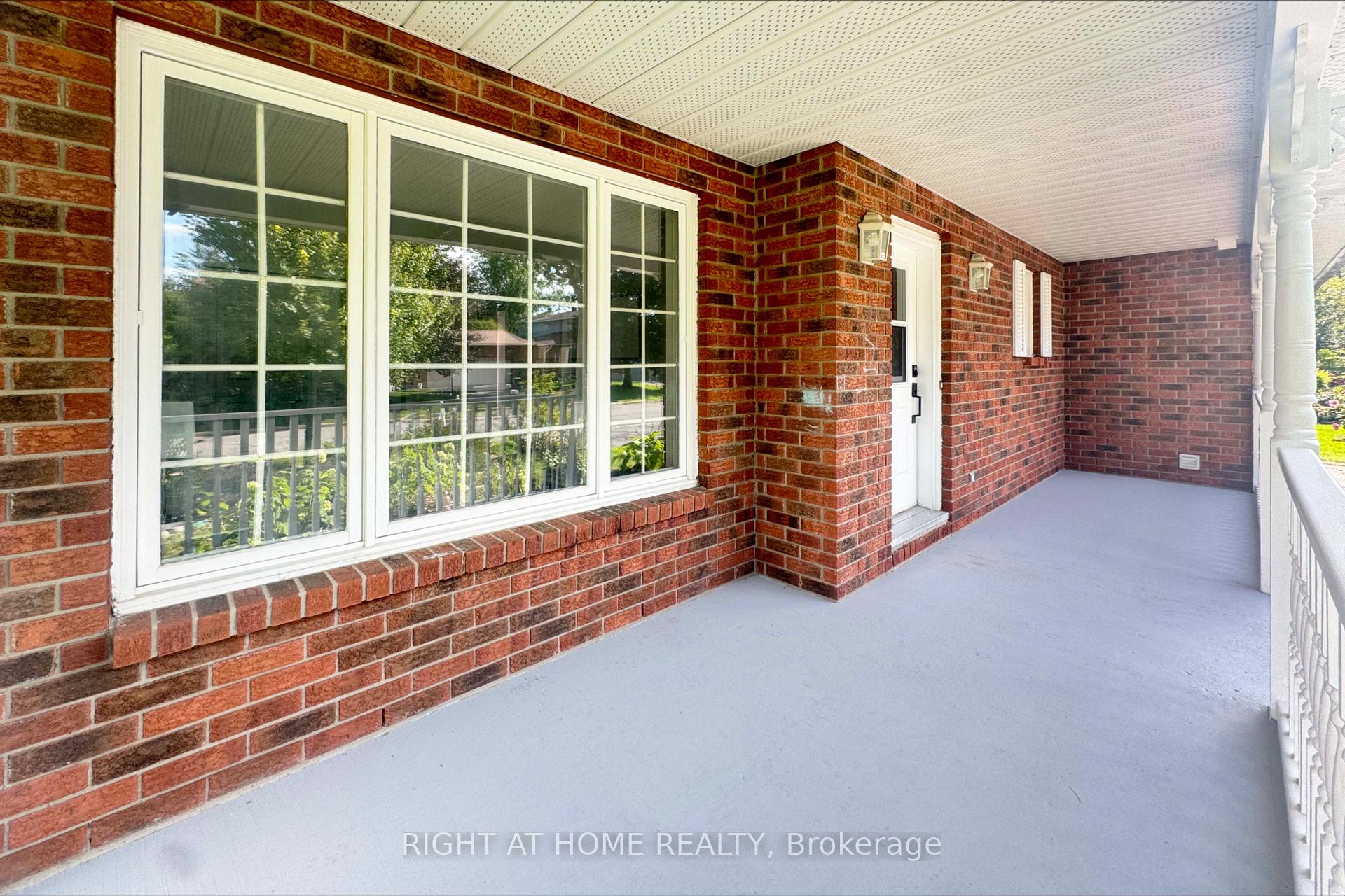 Photo 10 of 3 Joseph Circle, Ottawa, Stittsville (North) — HOMEH