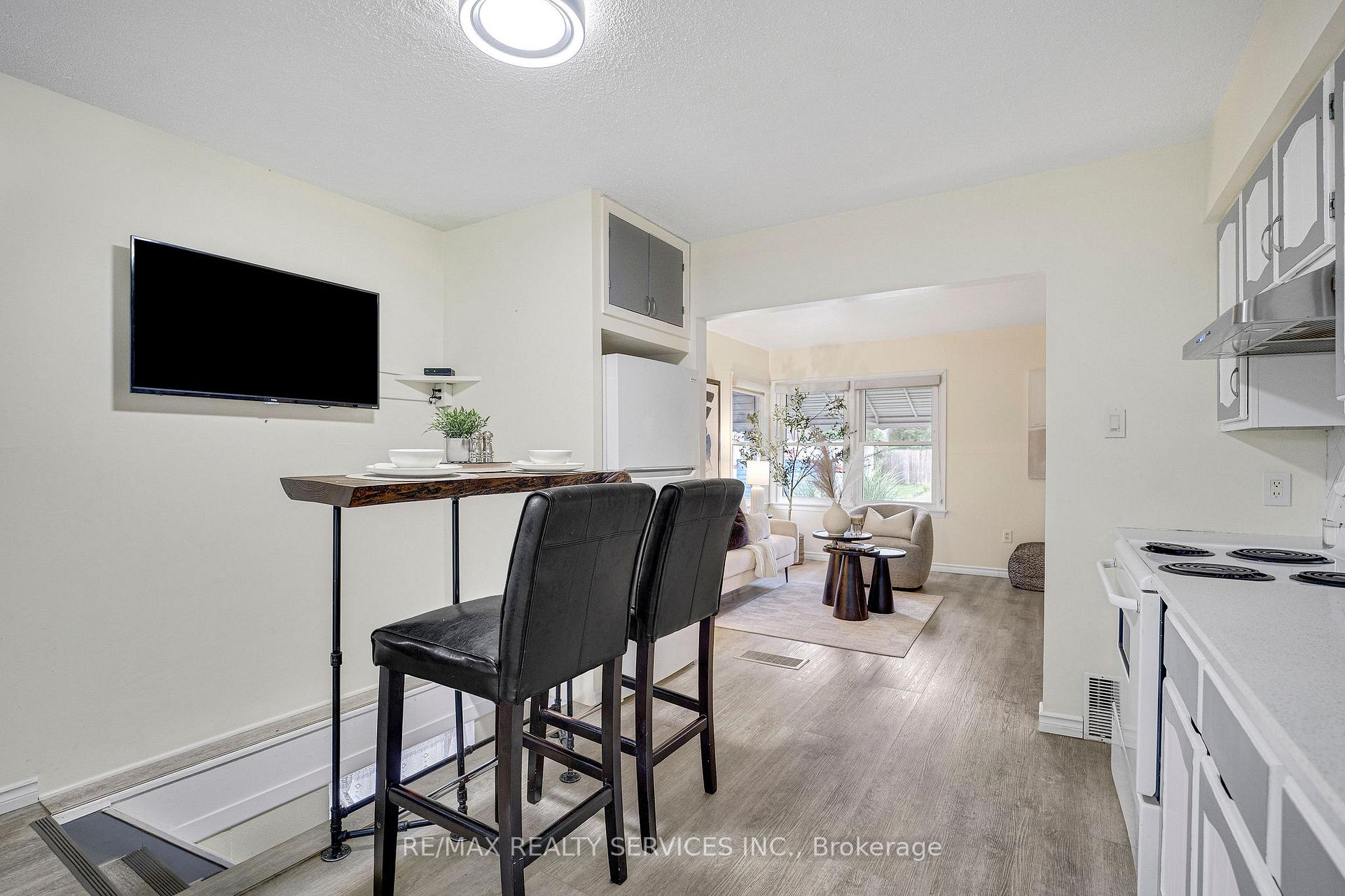 Photo 14 of 6289 Atlee Street, Niagara Falls, Arad/Fallsview — HOMEH