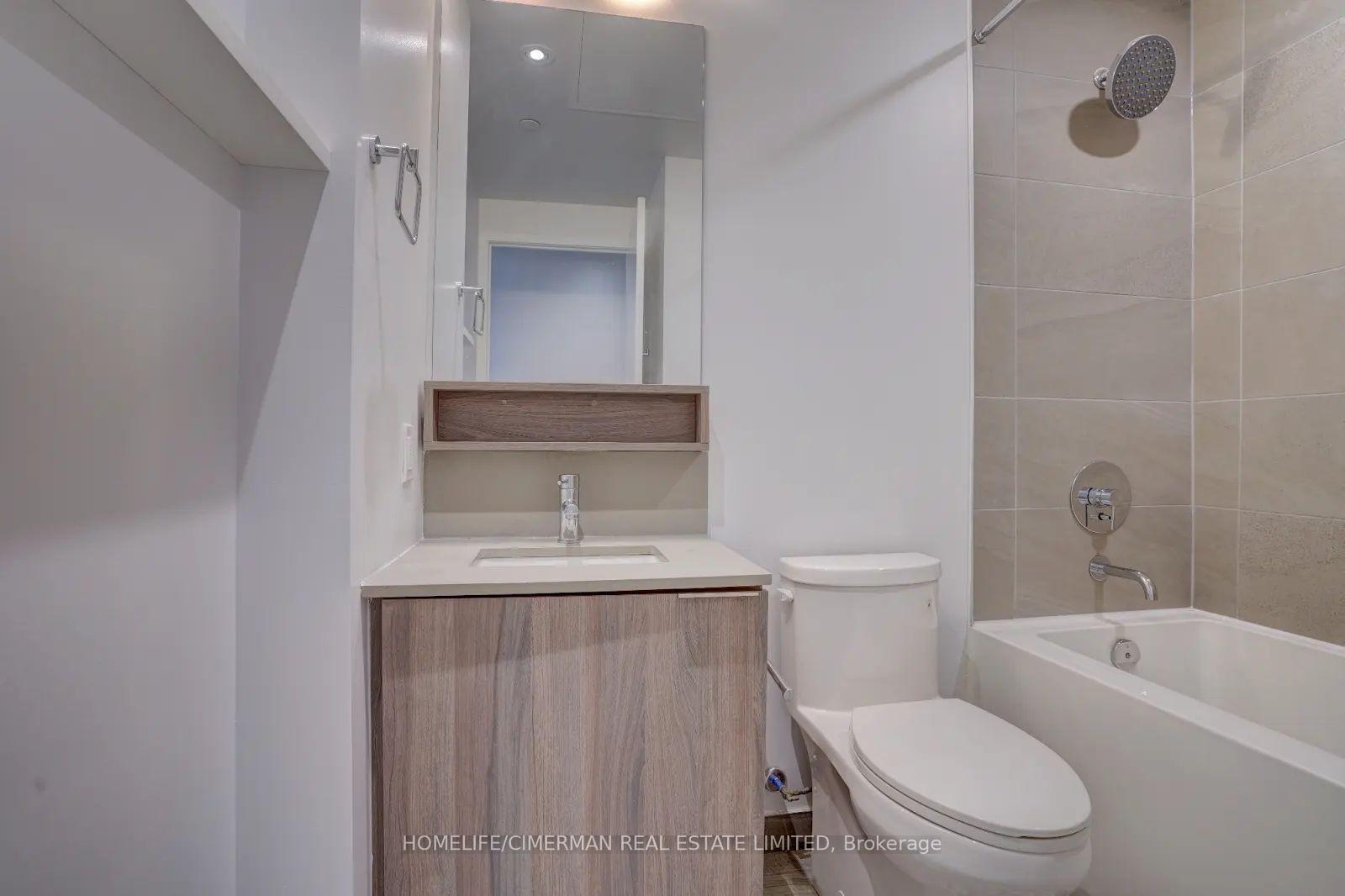 Photo 14 of Unit 4711, 950 Portage Parkway, Vaughan, Vaughan Corporate Centre — HOMEH