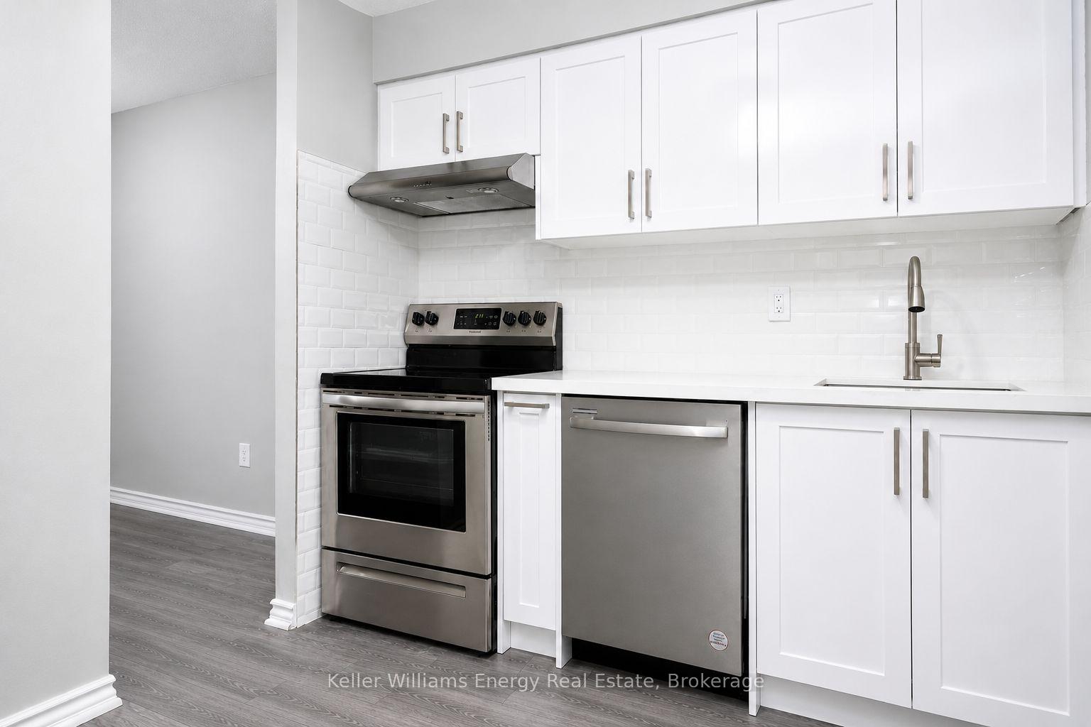 Photo 6 of Unit 13, 10 Tapscott Road, Scarborough, Malvern — HOMEH