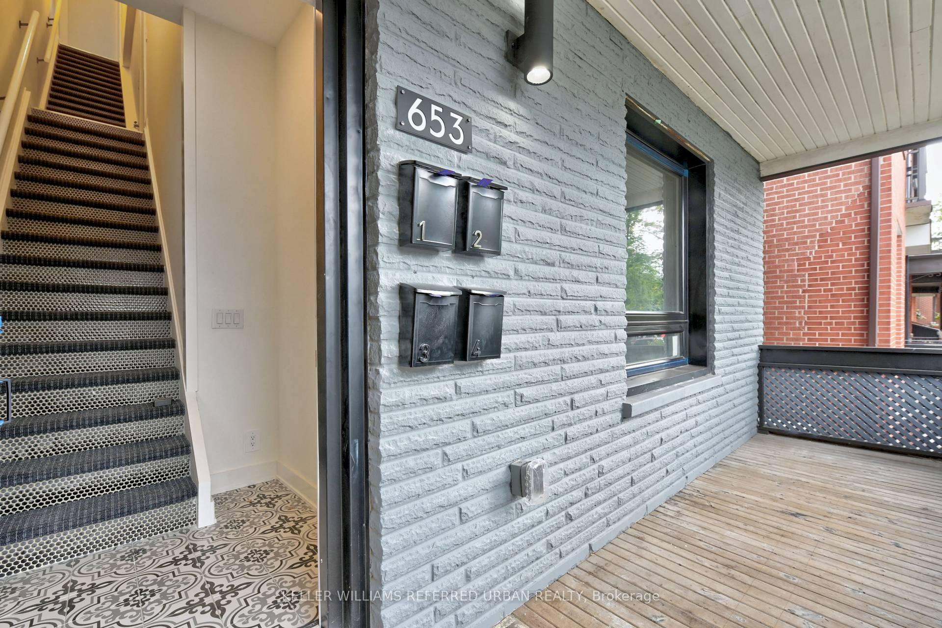 Photo 2 of Unit 1, 653 Manning Avenue, Toronto, Palmerston-Little Italy — HOMEH