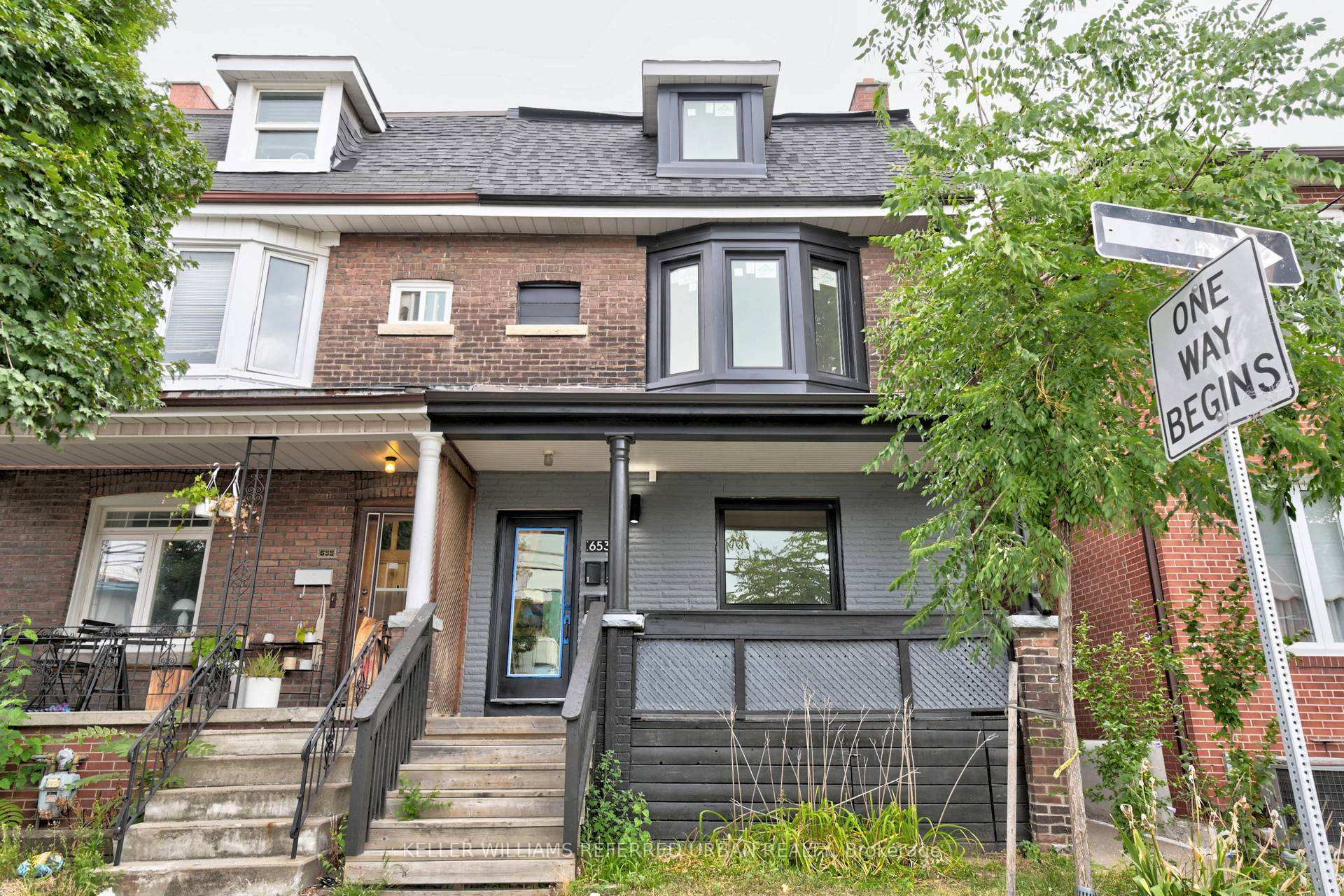 Photo 1 of Unit 1, 653 Manning Avenue, Toronto, Palmerston-Little Italy — HOMEH