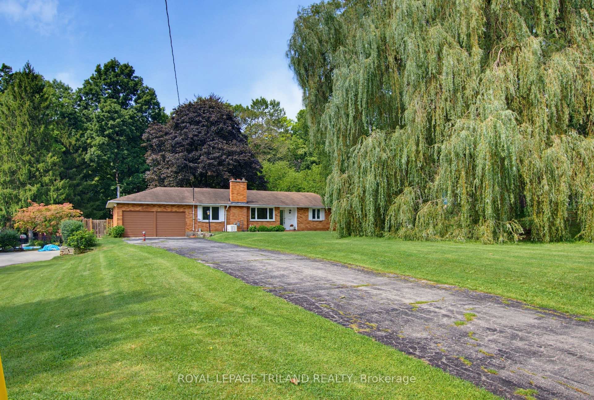 Photo 2 of 6267 Sunset Road, Central Elgin, Rural Central Elgin — HOMEH