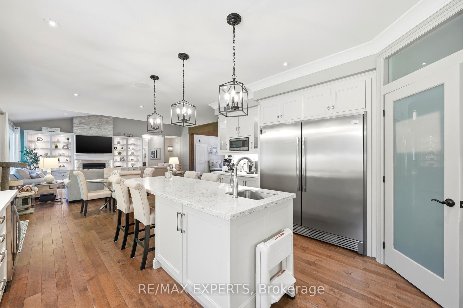 Photo 12 of 48 Marni Lane, Springwater, Phelpston — HOMEH