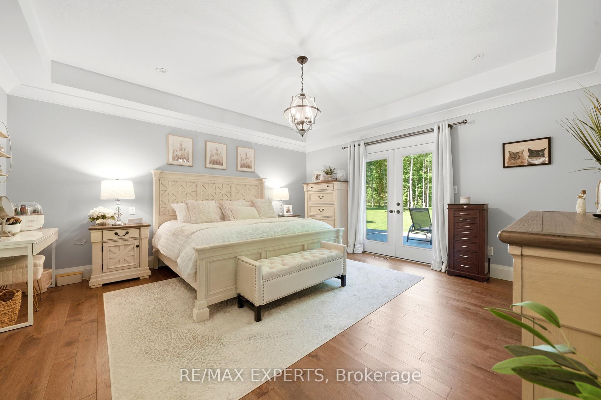 Photo 16 of 48 Marni Lane, Springwater, Phelpston — HOMEH