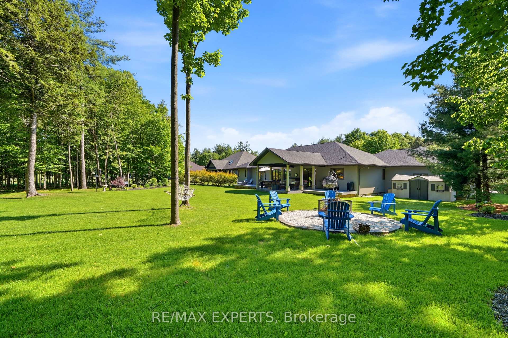 Photo 38 of 48 Marni Lane, Springwater, Phelpston — HOMEH