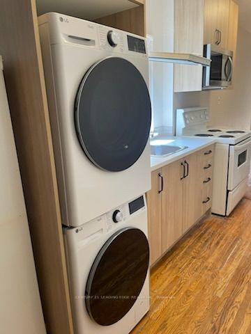 Photo 15 of 559A Mt Pleasant Road, Toronto, Mount Pleasant East — HOMEH