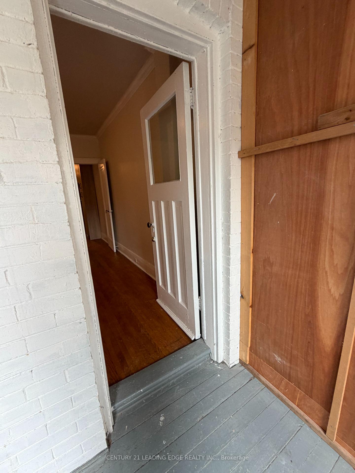 Photo 18 of 559A Mt Pleasant Road, Toronto, Mount Pleasant East — HOMEH