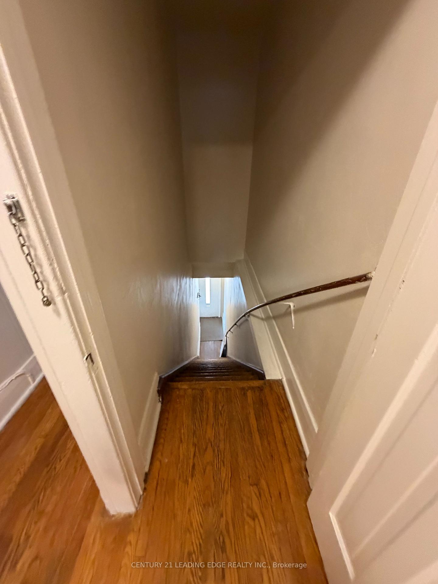 Photo 20 of 559A Mt Pleasant Road, Toronto, Mount Pleasant East — HOMEH