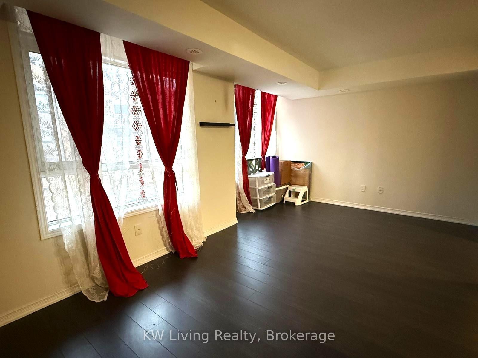 Photo 5 of Unit 304, 1070 Progress Avenue, Scarborough, Malvern — HOMEH