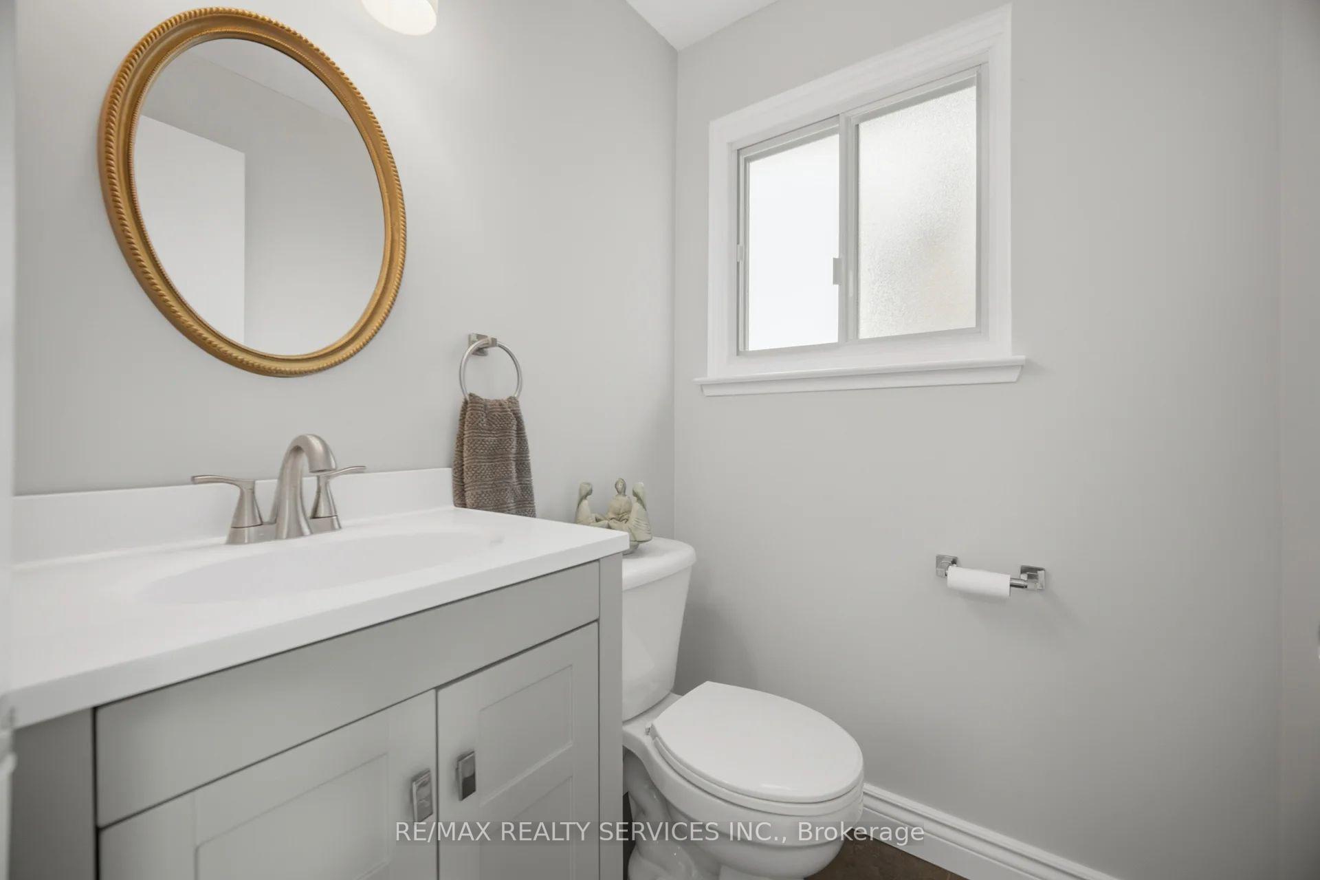Photo 19 of 43 Melville Crescent, Brampton, Brampton East — HOMEH