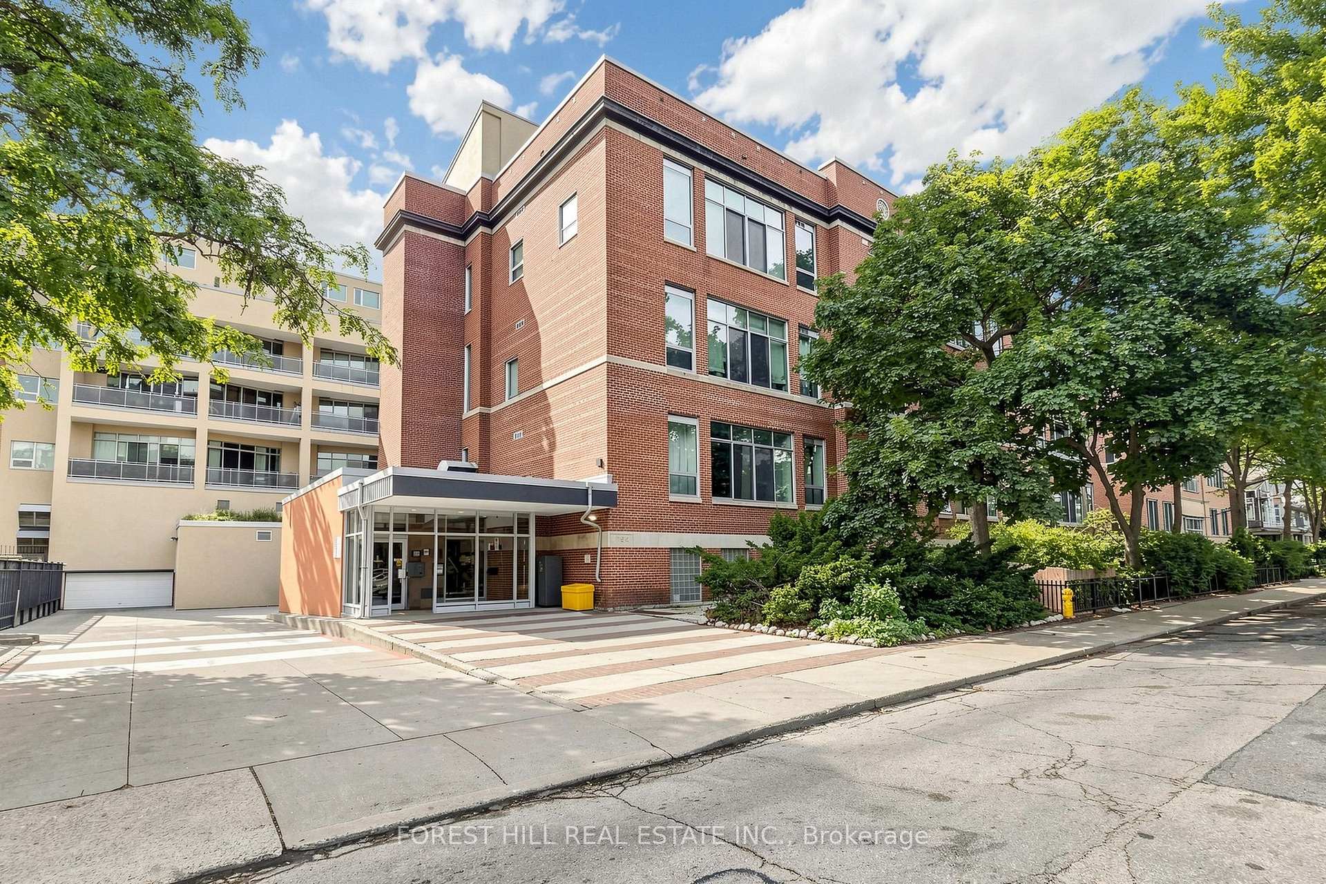 Photo 1 of Unit 301, 21 Nassau Street, Toronto, Kensington-Chinatown — HOMEH