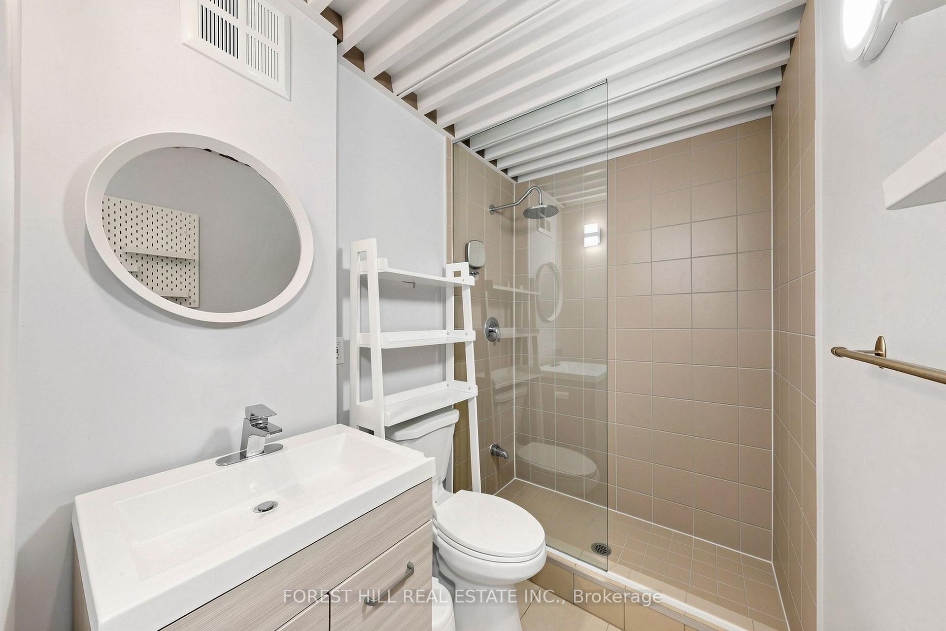 Photo 17 of Unit 301, 21 Nassau Street, Toronto, Kensington-Chinatown — HOMEH