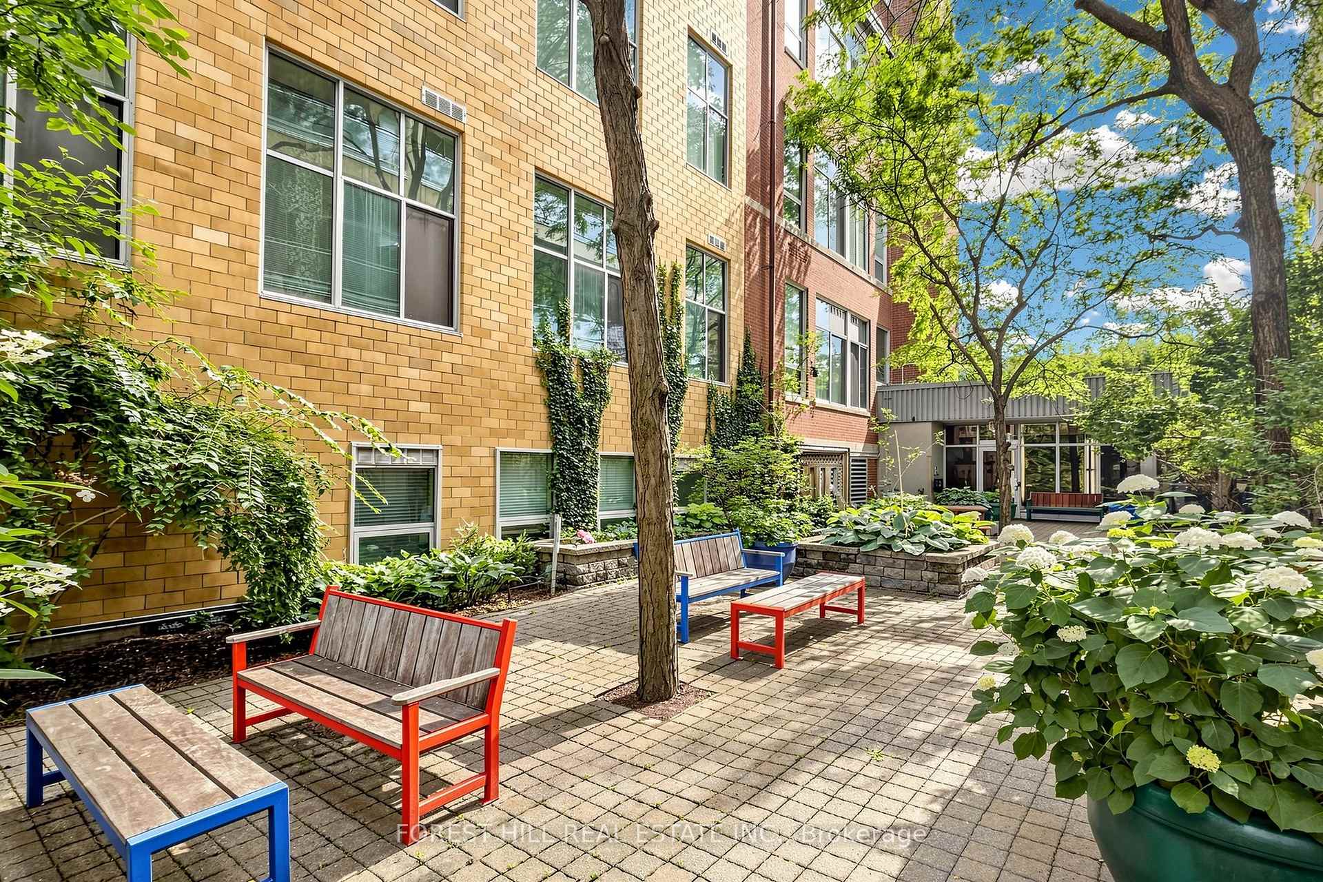 Photo 22 of Unit 301, 21 Nassau Street, Toronto, Kensington-Chinatown — HOMEH