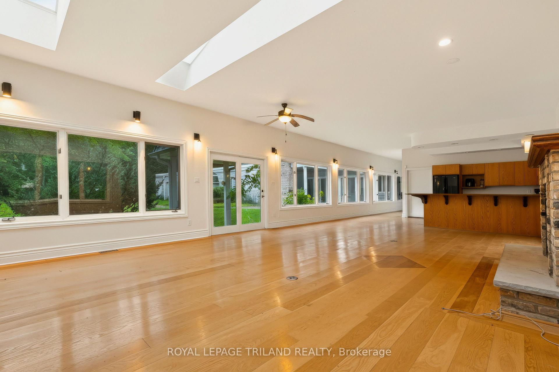 Photo 5 of Unit A, 467 Commissioners Road, London, South R — HOMEH