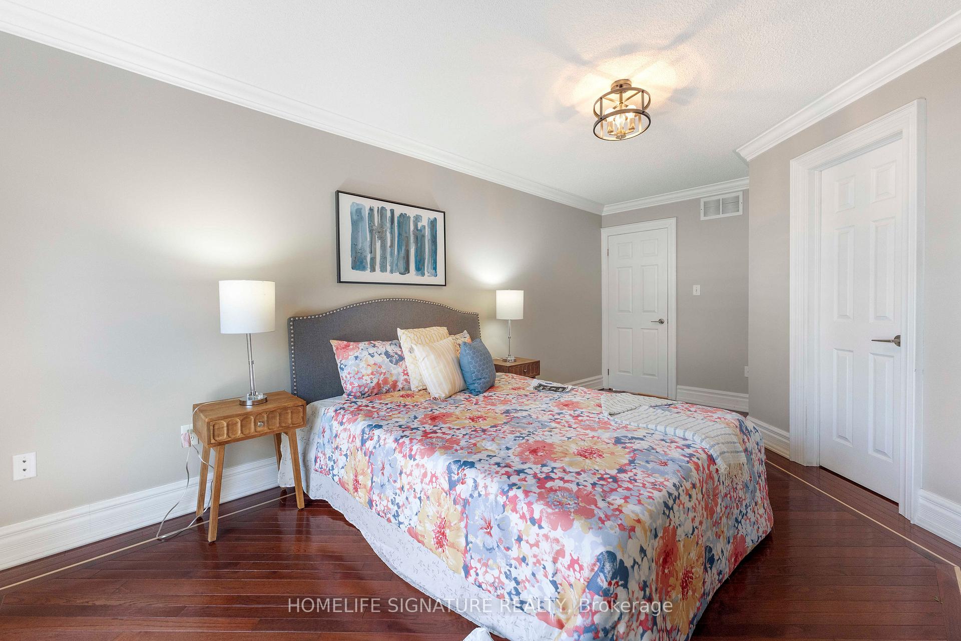 Photo 13 of 239 Country Lane, Barrie, Painswick South — HOMEH