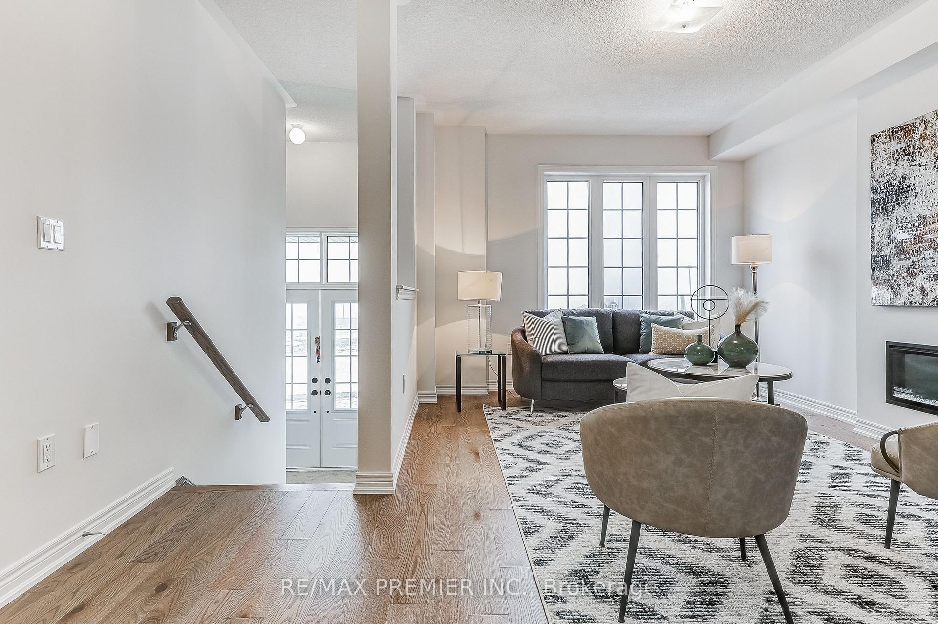 Photo 18 of 1228 Elizabeth Mackenzie Drive, Pickering, Rural Pickering — HOMEH