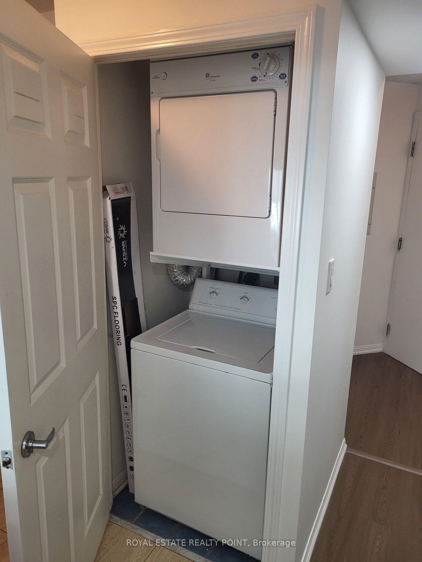 Photo 13 of Unit 522, 230 Queens Quay Boulevard W, Toronto, Waterfront Communities — HOMEH