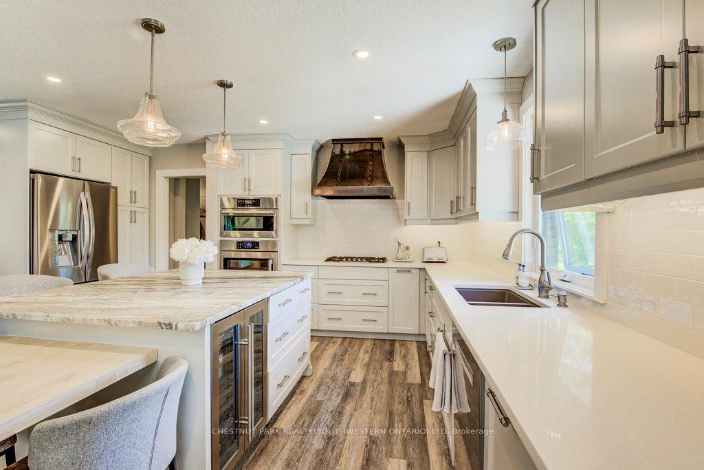 Photo 12 of 345 Old Stone Road, Waterloo, Colonial Acres — HOMEH