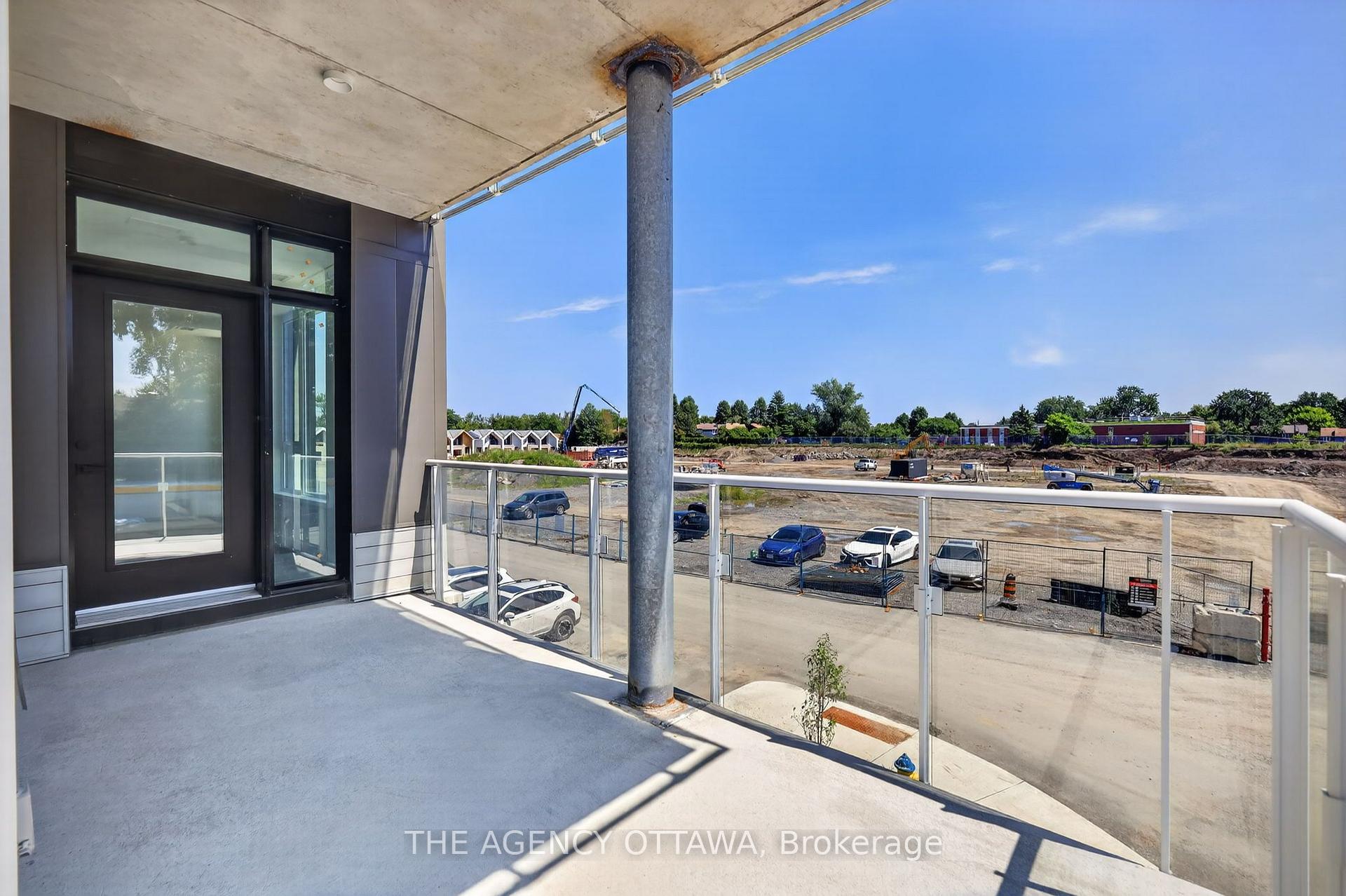Photo 11 of Unit 203, 3073 Riverside Drive, Ottawa, Mooneys Bay/Riverside Park — HOMEH