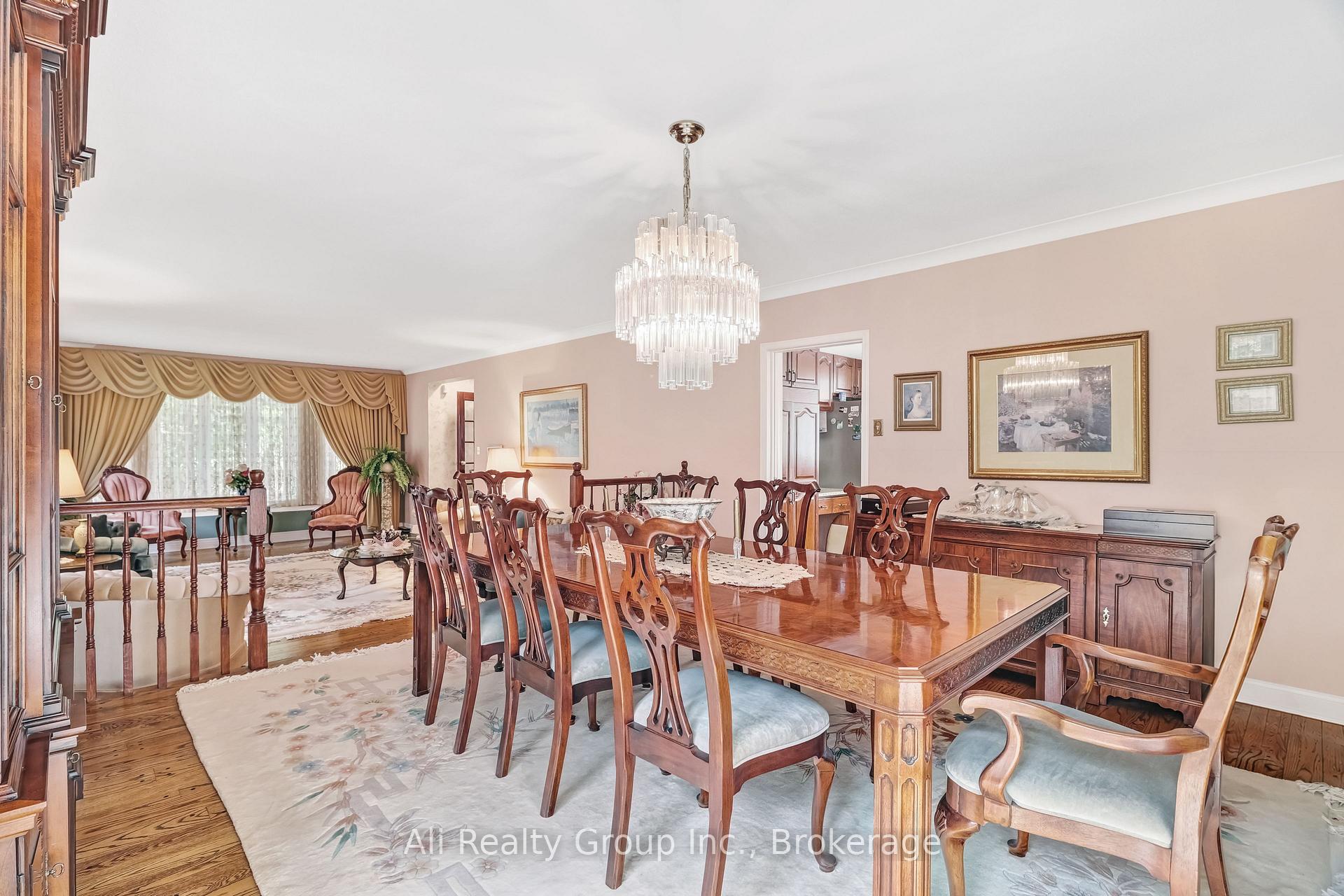 Photo 13 of 4 Royal County Downs, Ottawa, Cedar Hill/Orchard Estates — HOMEH