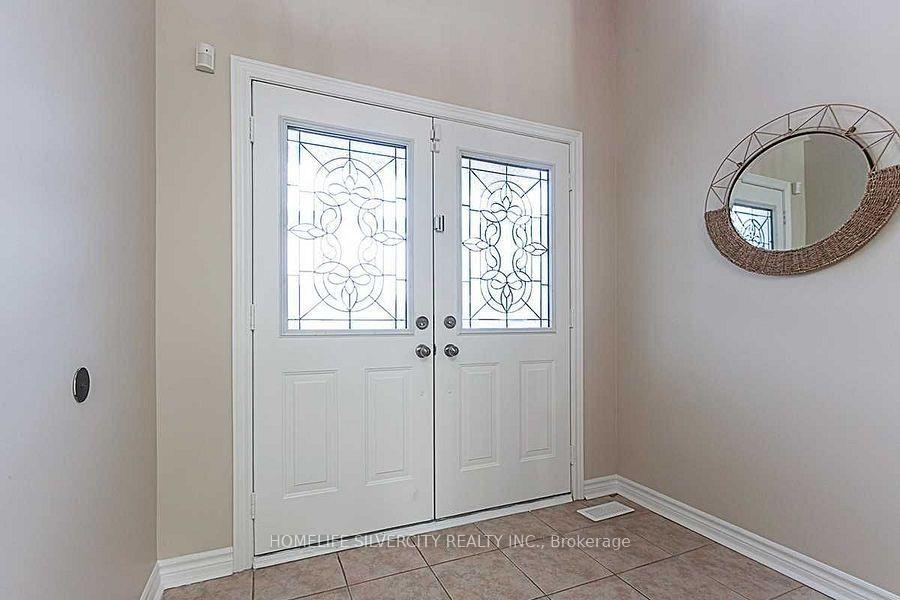 Photo 2 of 39 Savita Road, Brampton, Fletcher's Meadow — HOMEH