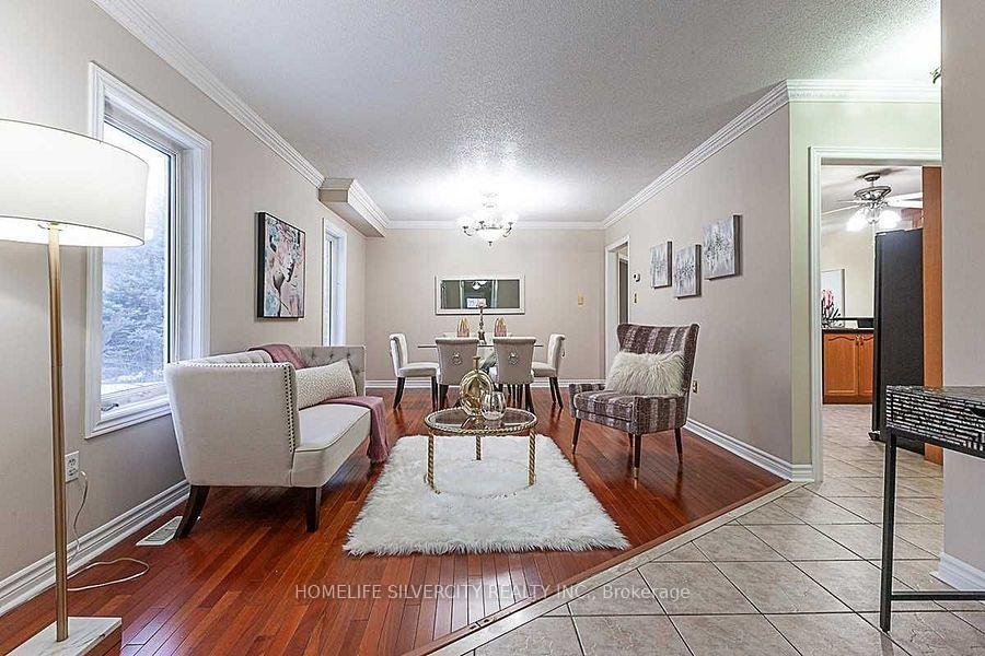 Photo 4 of 39 Savita Road, Brampton, Fletcher's Meadow — HOMEH