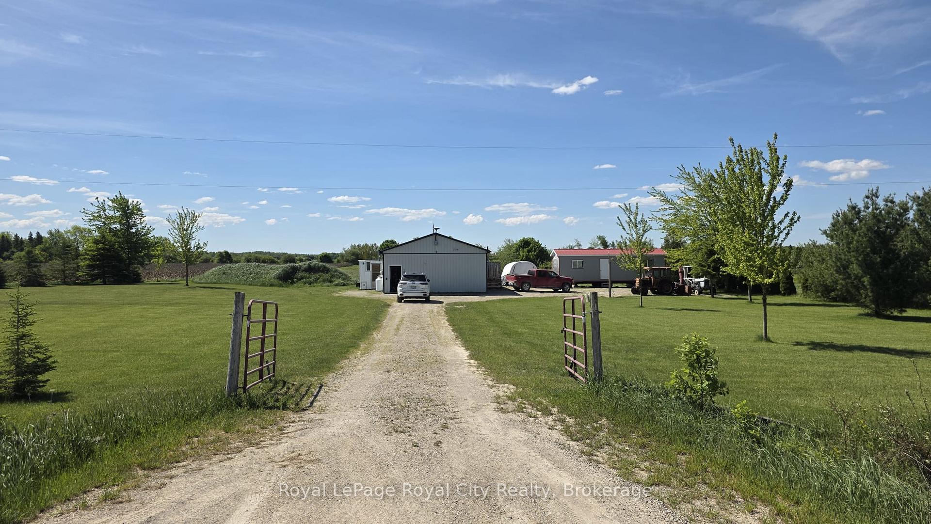 Photo 3 of 7793 Sideroad 8 Side Road E, Wellington North, Rural Wellington North — HOMEH
