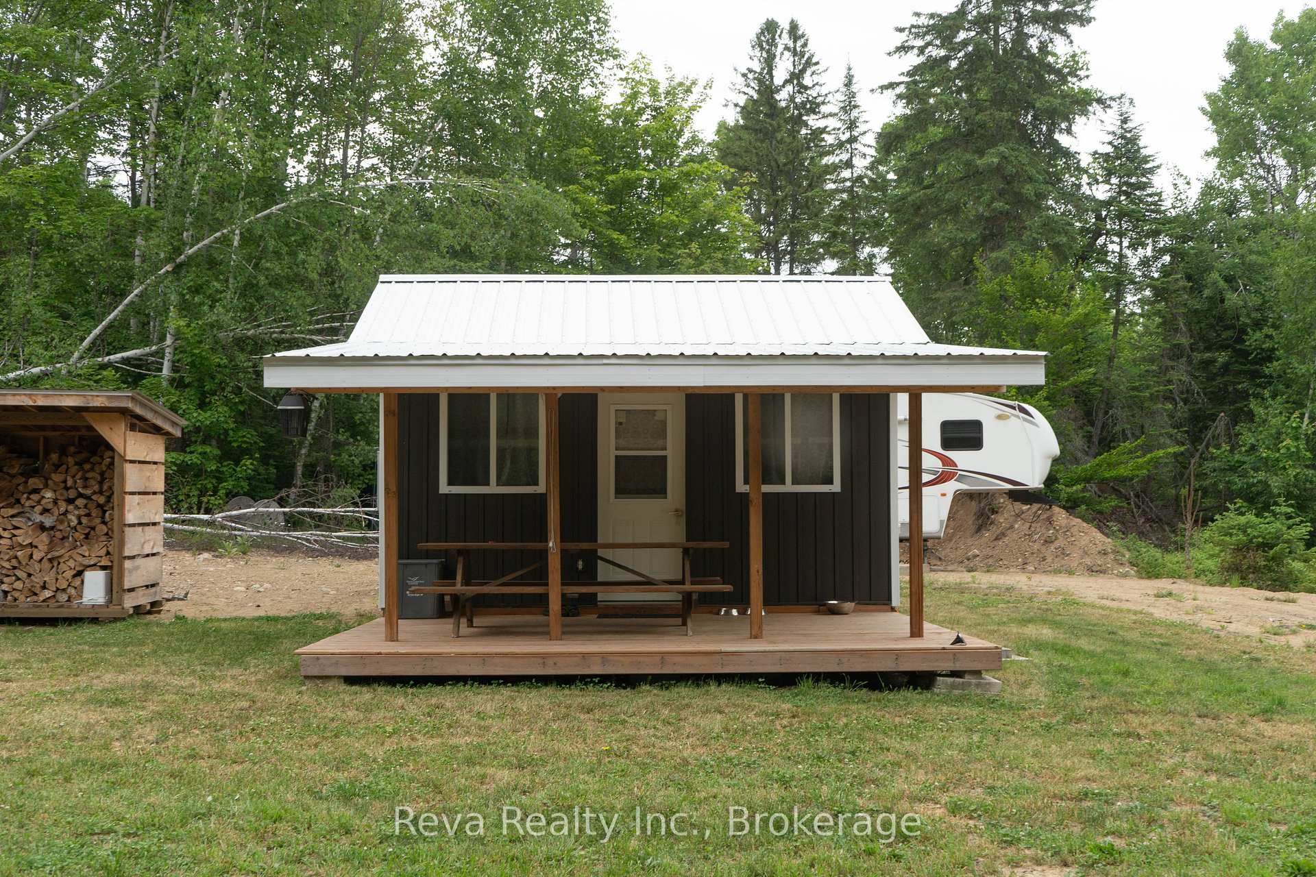 Photo 8 of 219 Elgin Road, Hastings Highlands, McClure Ward — HOMEH