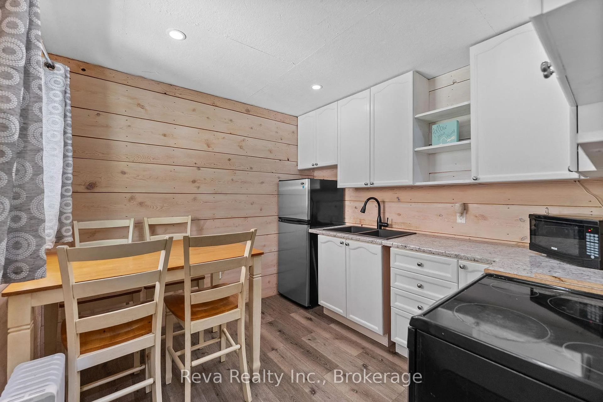 Photo 31 of 219 Elgin Road, Hastings Highlands, McClure Ward — HOMEH