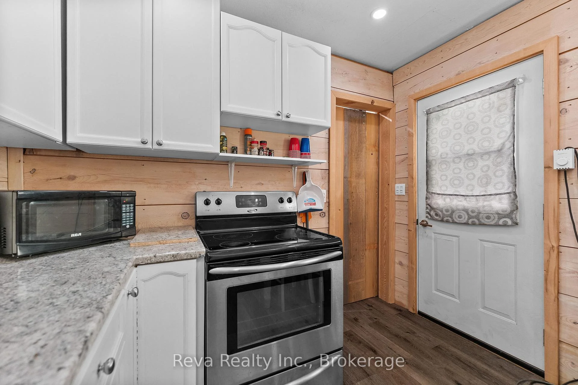 Photo 34 of 219 Elgin Road, Hastings Highlands, McClure Ward — HOMEH