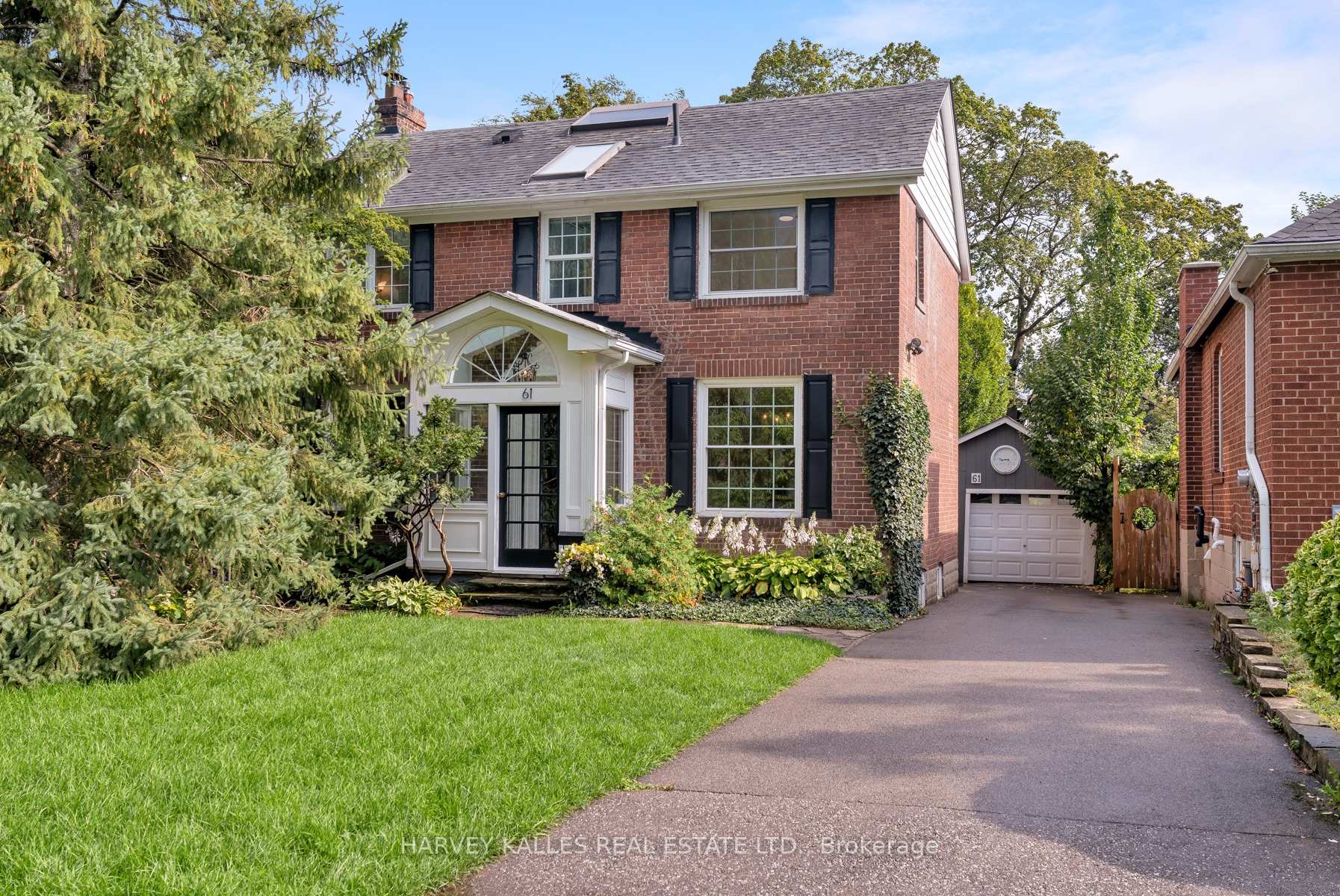 Photo 1 of 61 Queens Drive, North York, Weston — HOMEH