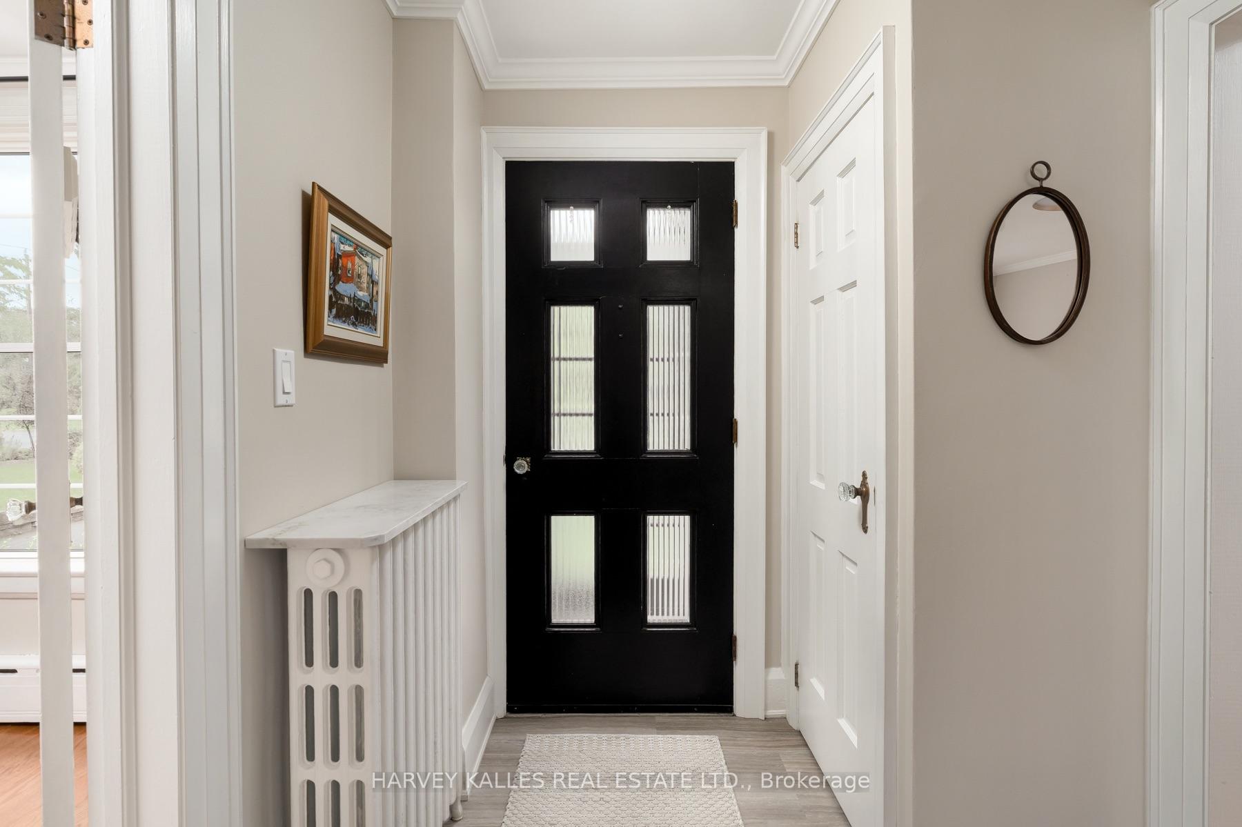 Photo 7 of 61 Queens Drive, North York, Weston — HOMEH