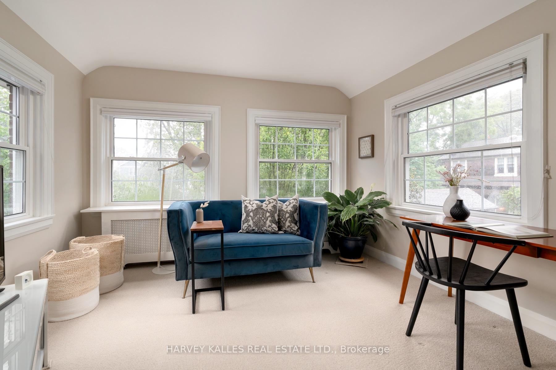 Photo 31 of 61 Queens Drive, North York, Weston — HOMEH