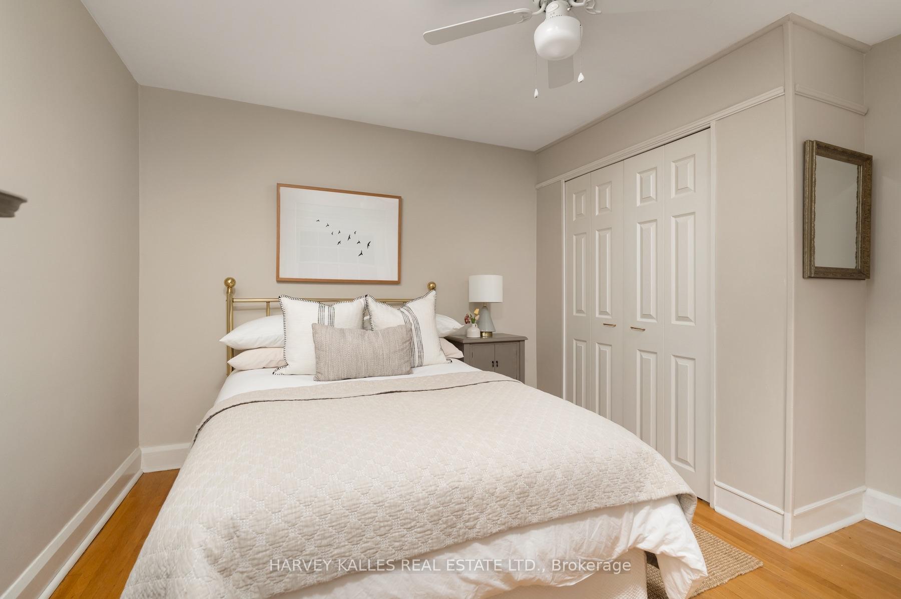 Photo 35 of 61 Queens Drive, North York, Weston — HOMEH