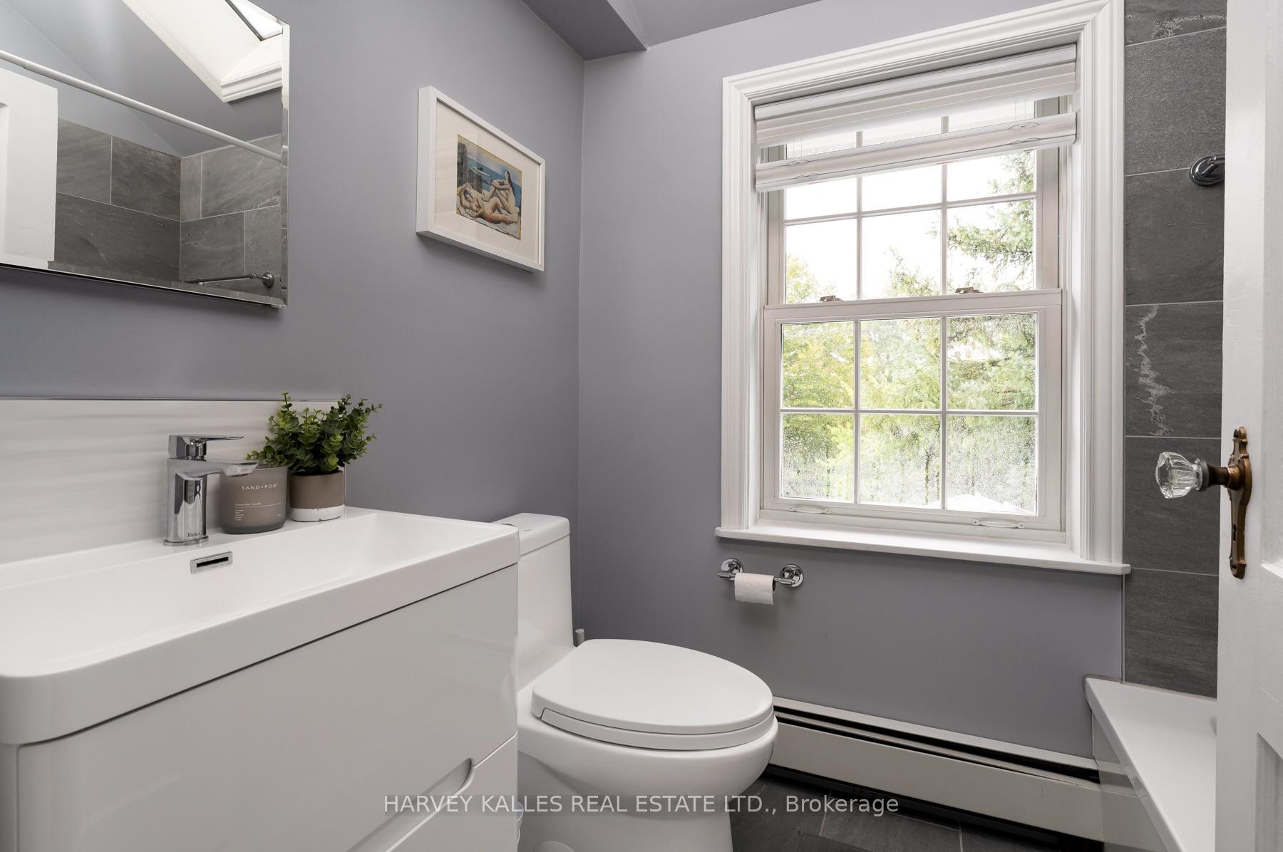 Photo 39 of 61 Queens Drive, North York, Weston — HOMEH