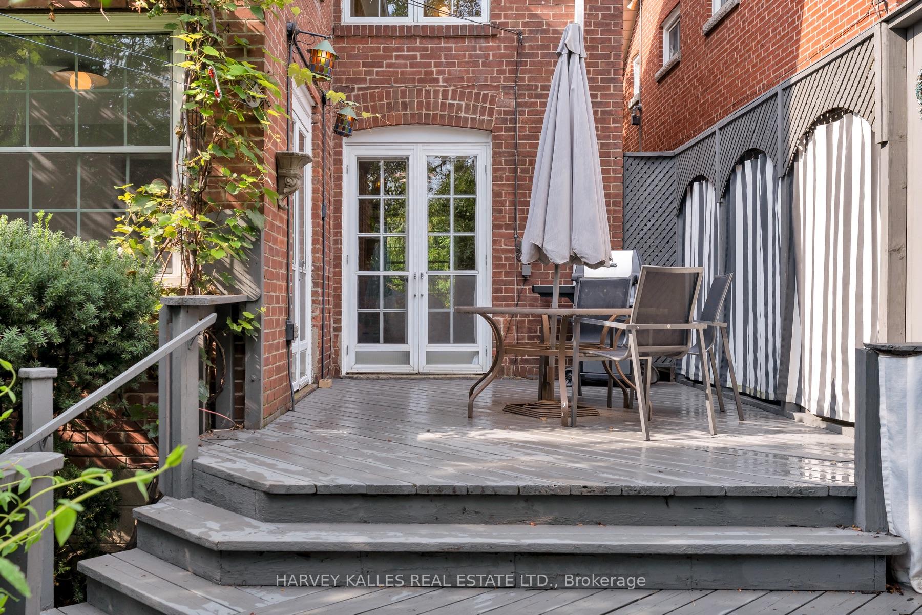Photo 41 of 61 Queens Drive, North York, Weston — HOMEH