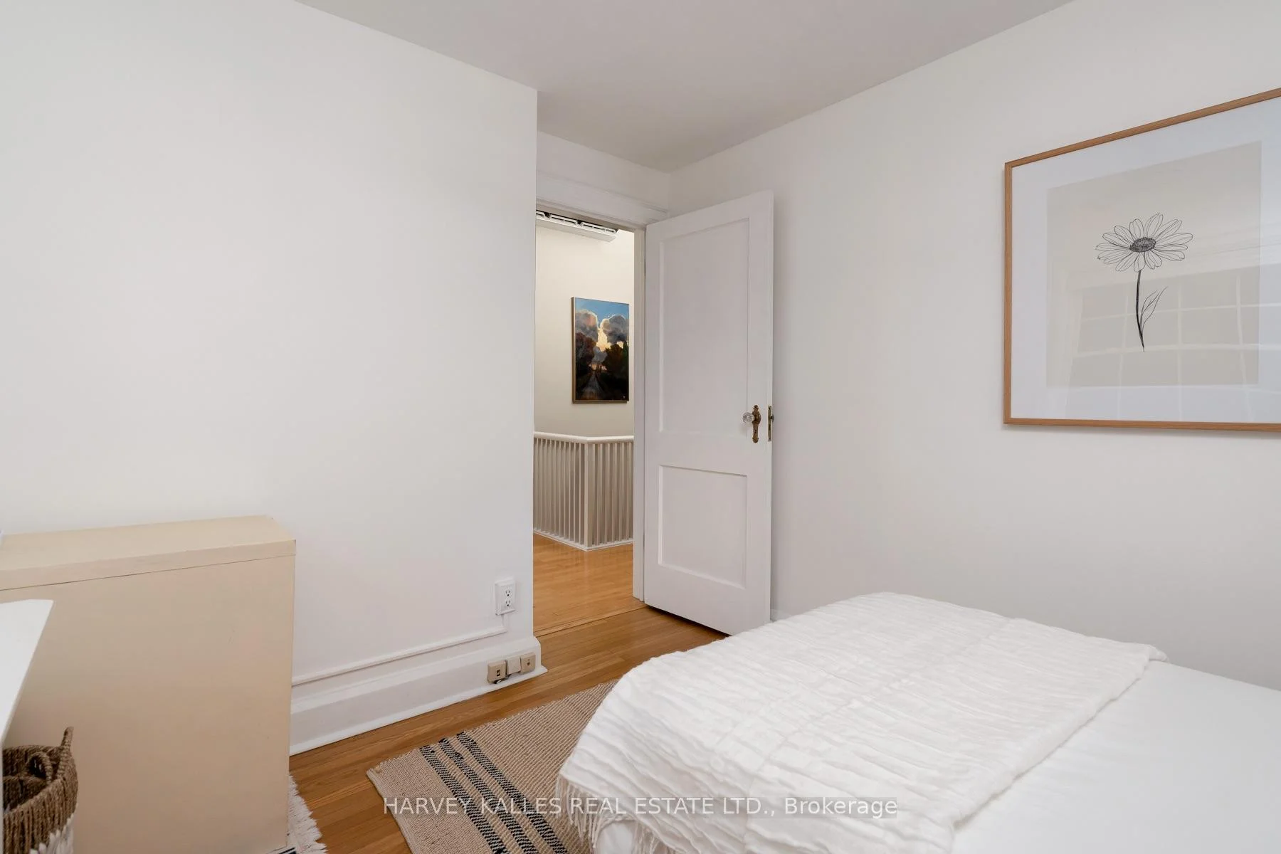 Photo 42 of 61 Queens Drive, North York, Weston — HOMEH