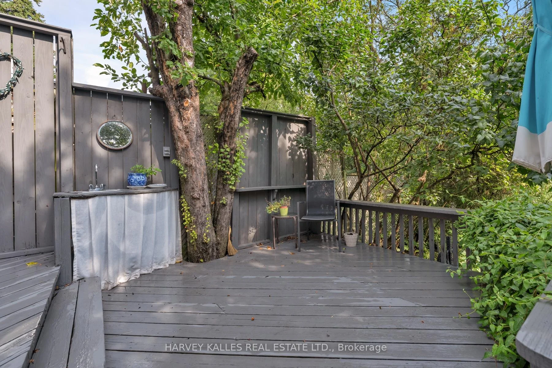 Photo 48 of 61 Queens Drive, North York, Weston — HOMEH