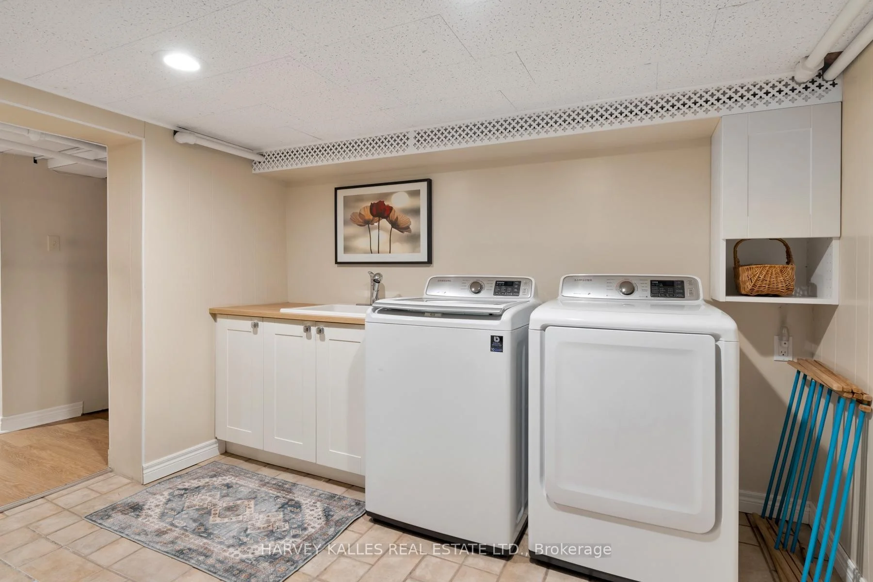 Photo 49 of 61 Queens Drive, North York, Weston — HOMEH
