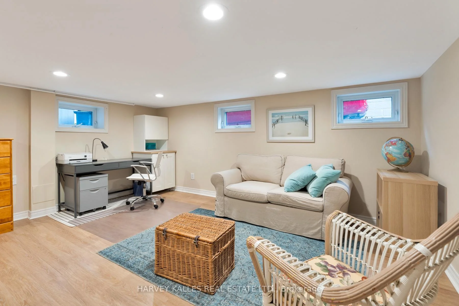 Photo 51 of 61 Queens Drive, North York, Weston — HOMEH