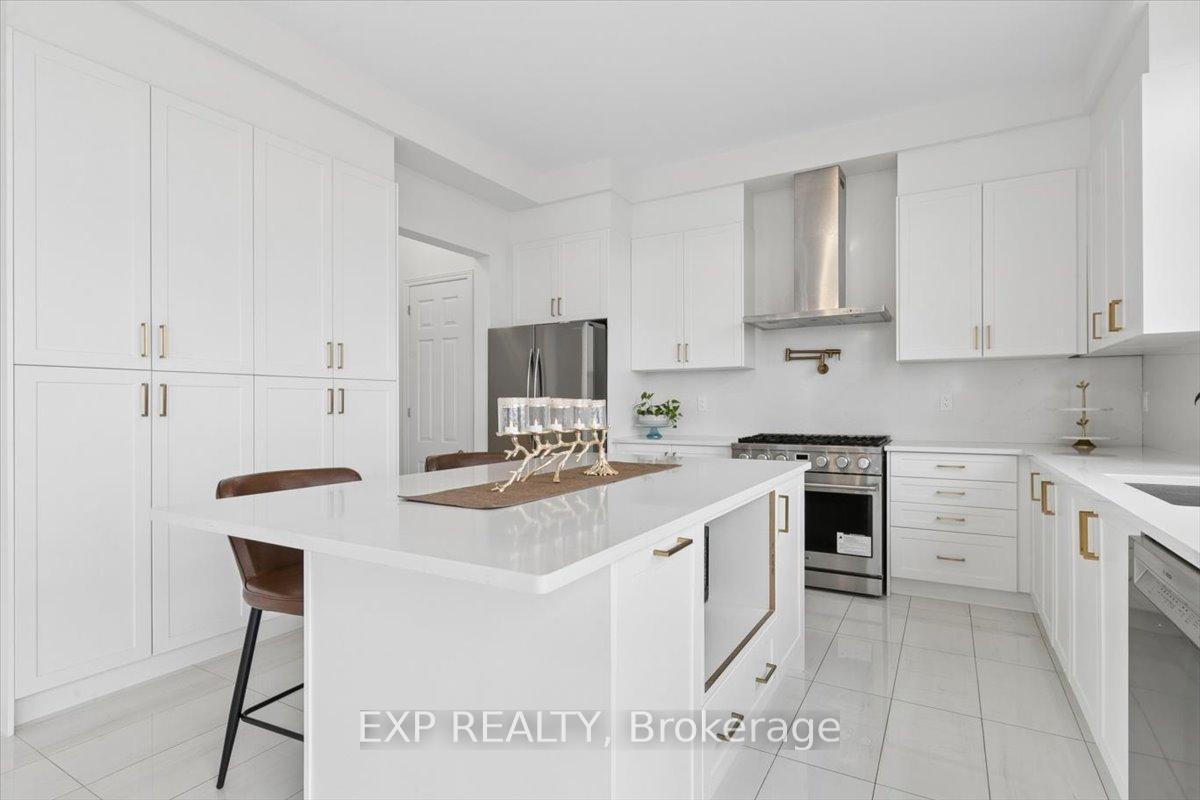 Photo 14 of 98 Rea Drive, Centre Wellington, Fergus — HOMEH