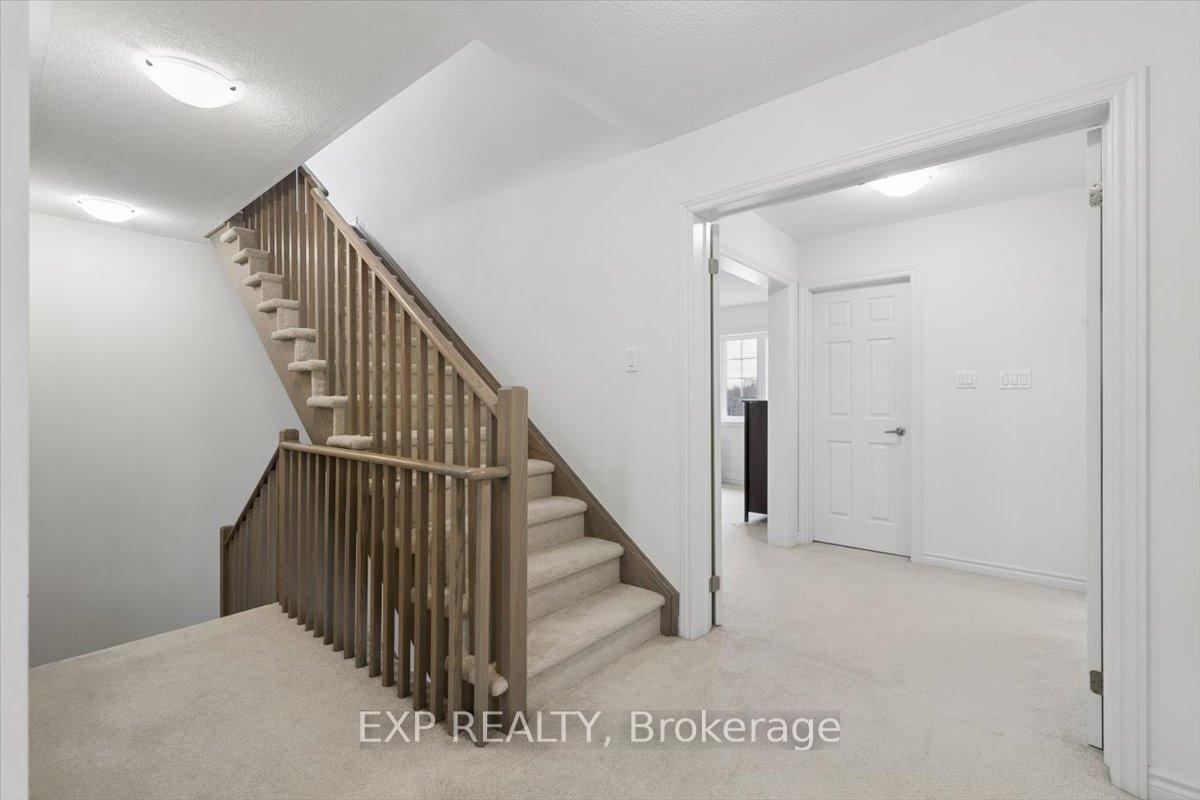 Photo 21 of 98 Rea Drive, Centre Wellington, Fergus — HOMEH