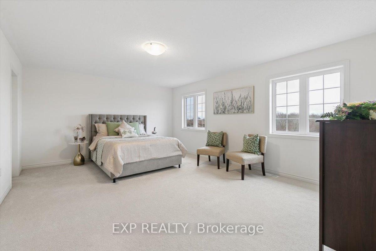 Photo 24 of 98 Rea Drive, Centre Wellington, Fergus — HOMEH