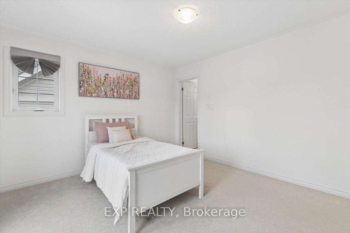 Photo 30 of 98 Rea Drive, Centre Wellington, Fergus — HOMEH