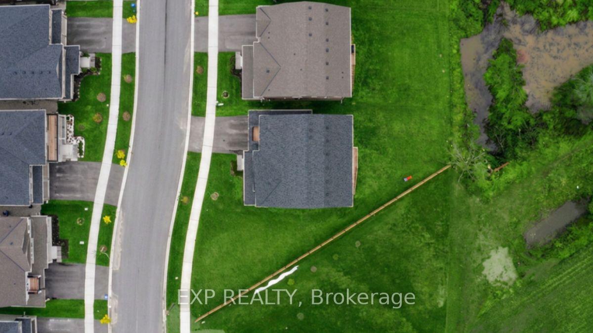 Photo 49 of 98 Rea Drive, Centre Wellington, Fergus — HOMEH