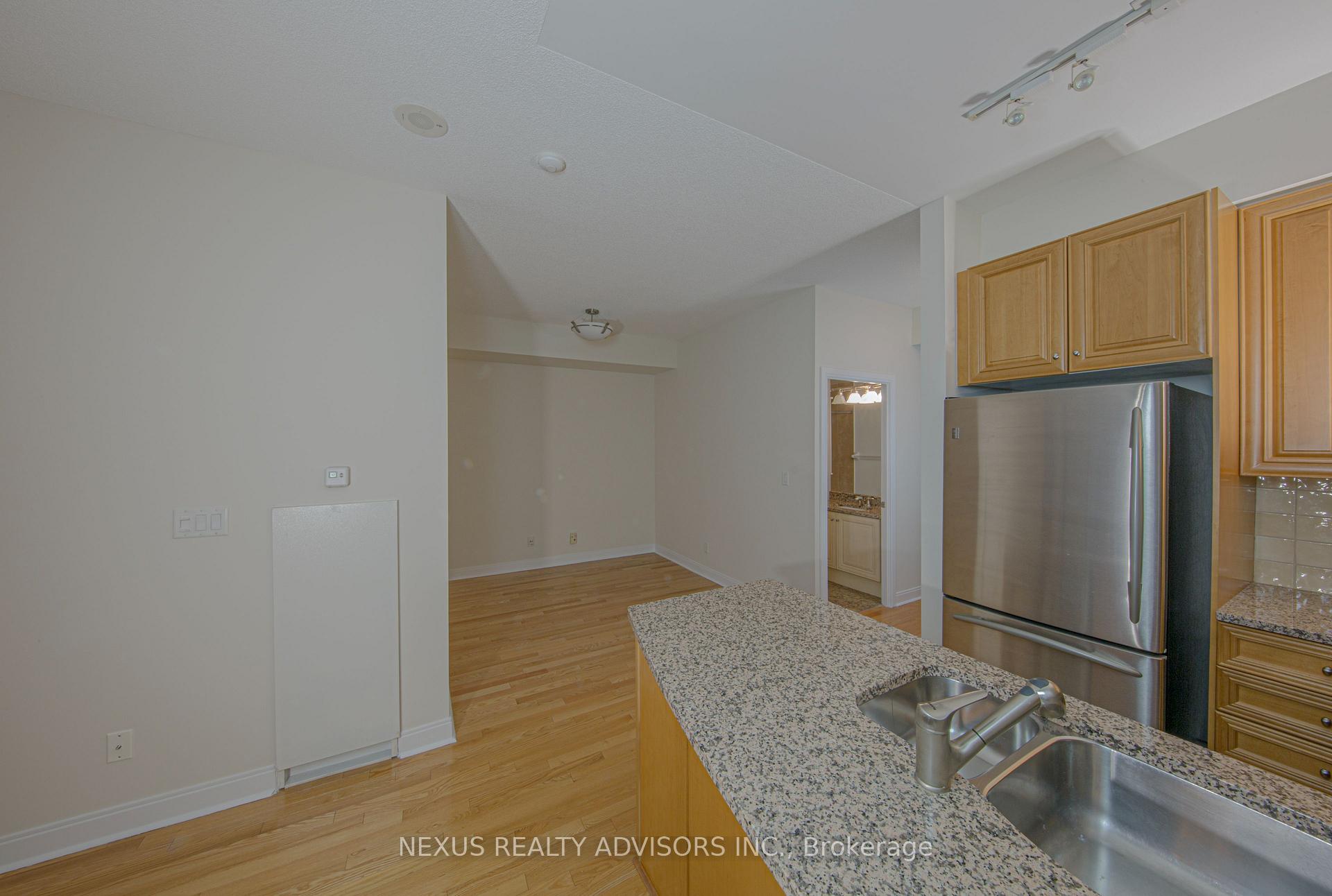 Photo 25 of Unit 313, 21 Scollard Street, Toronto, The Annex — HOMEH