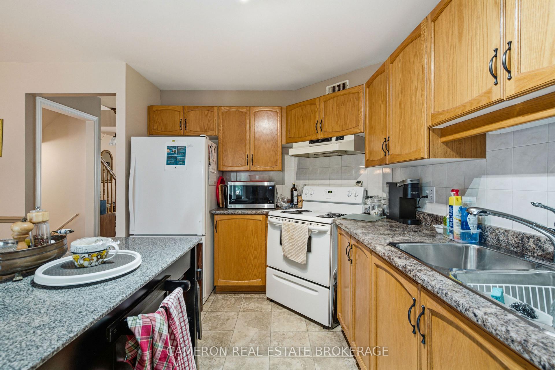 Photo 22 of 2314 Emily Crescent, Cornwall, Cornwall — HOMEH