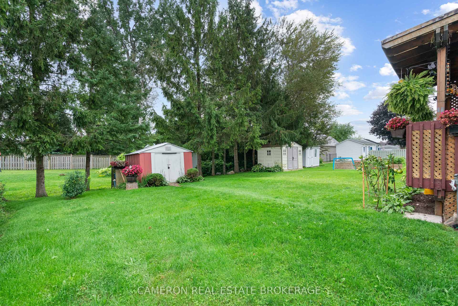 Photo 45 of 2314 Emily Crescent, Cornwall, Cornwall — HOMEH