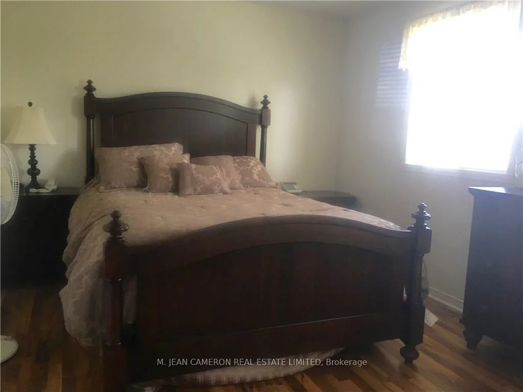 Photo 17 of 2314 Emily Crescent, Cornwall, Cornwall — HOMEH